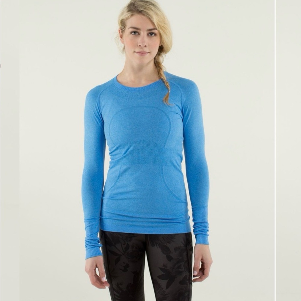 lululemon athletica Women’s Long-Sleeve Crew Top - Sky Blue